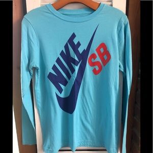 Youth Boys Long Sleeve Nike TShirt